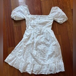 Girls eyelet dress NWT